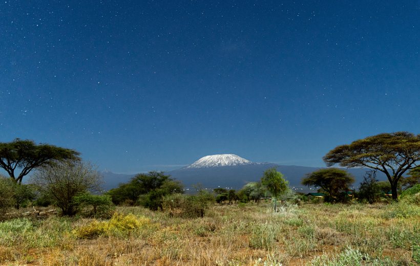 Kilimanjaro Trek & Northern Safari Combo 10 Days