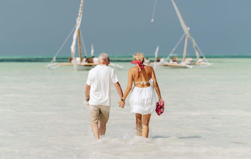 10-Day Best Luxury Honeymoon Safari & Beach Escape